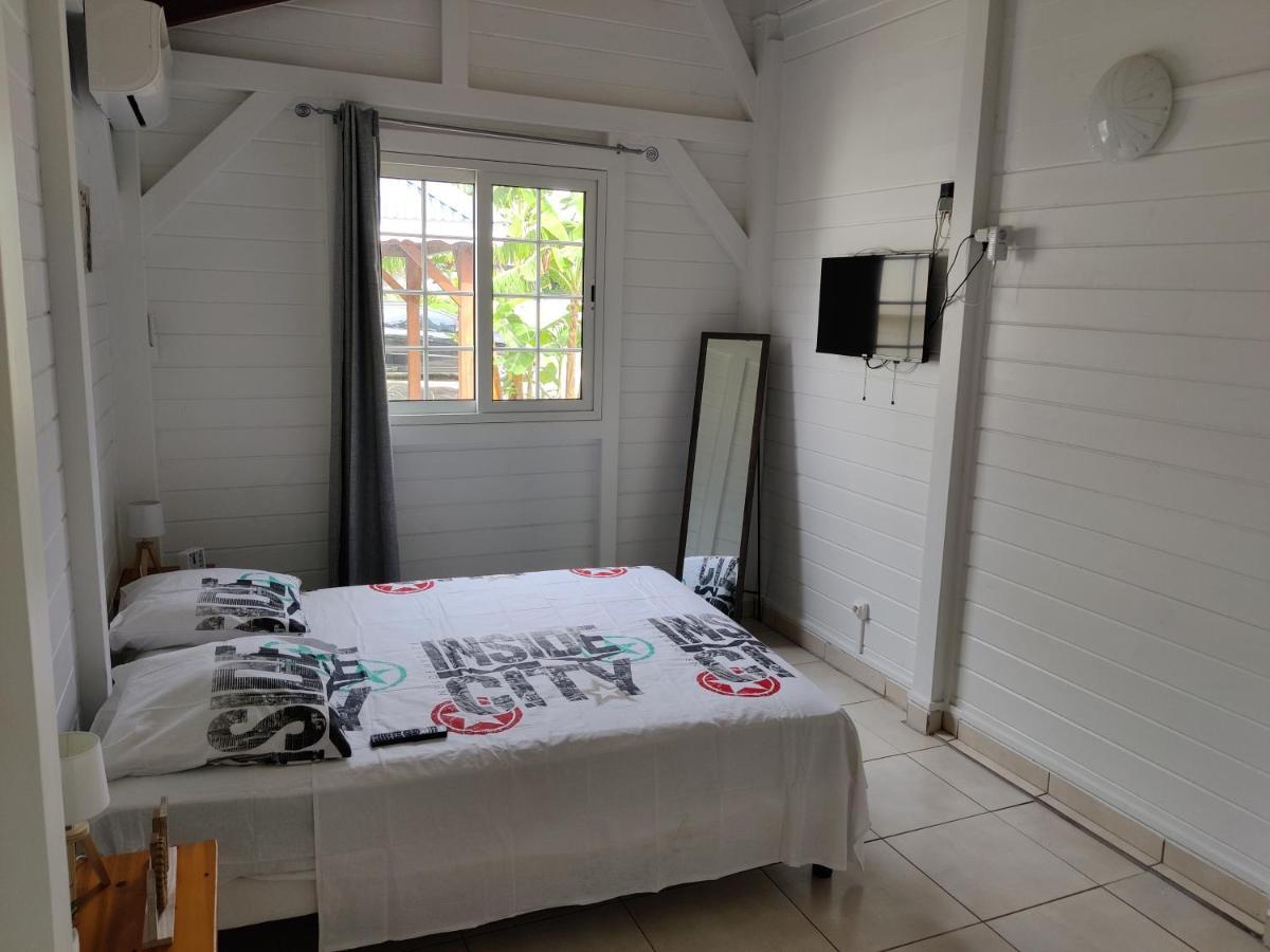 Keshy Island Colibri Apartment Baillif ภายนอก รูปภาพ